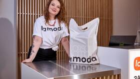 Как сменить почту на Lamoda в Эль Дибот